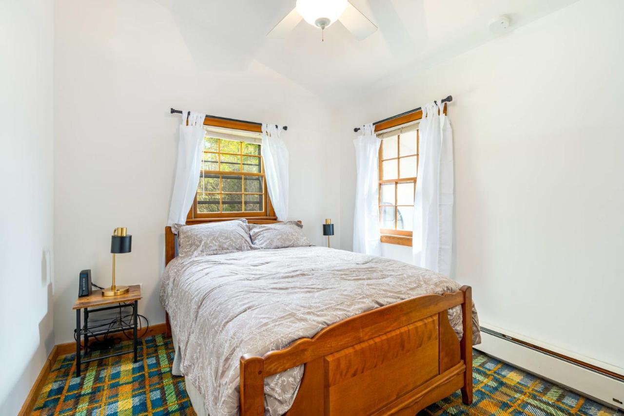 River Access Cabin With Hot Tub, Fire Pit, & Wifi! Morton Grove Εξωτερικό φωτογραφία